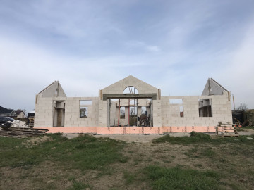 Одноэтажный дом в п. Дорожный