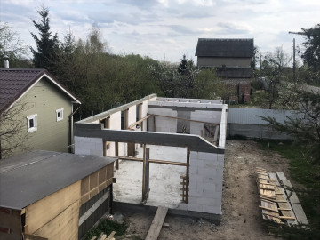 Реконструкция небольшого домика в Малиновке