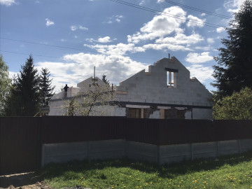 Реконструкция небольшого домика в Малиновке