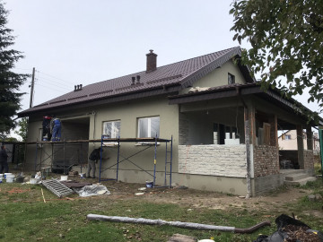 Реконструкция небольшого домика в Малиновке